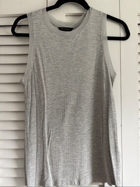 Women’s banana republic tank gray sz small
